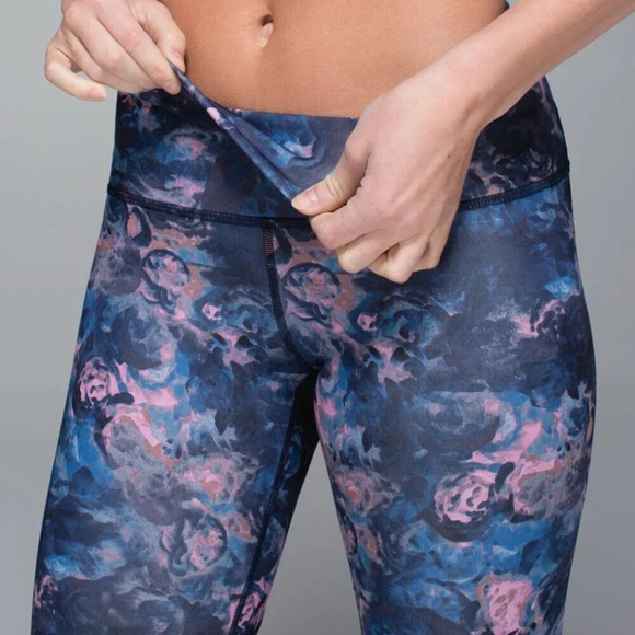 Lululemon If You're Lucky Pant *Full-On Luxtreme Moody Mirage Bark Berry | 4 - Picture 7 of 10